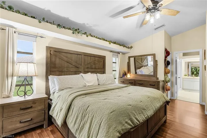 1411 Se 18th Ter, Cape Coral, Florida 33990