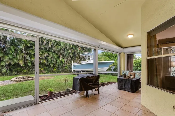 1411 Se 18th Ter, Cape Coral, Florida 33990