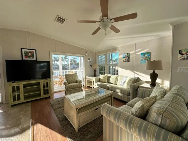 1197 Diamond Lake Cir, Naples, Florida 34114