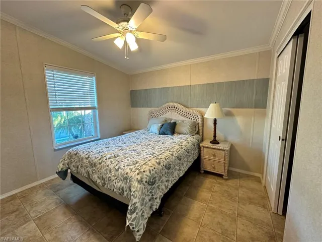 1197 Diamond Lake Cir, Naples, Florida 34114