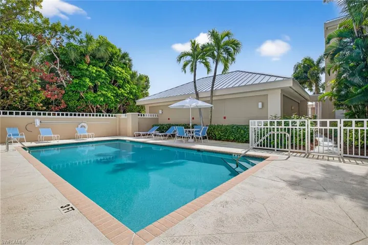 5663 Baltusrol Ct 3b, Sanibel, Florida 33957