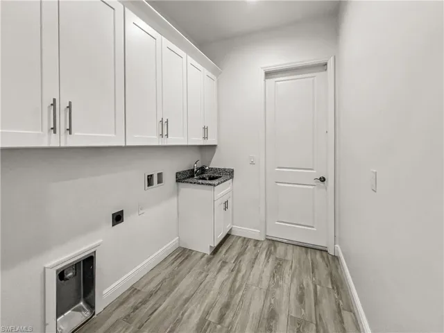 4306 3rd St Sw, Lehigh Acres, Florida 33976