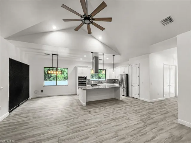 4306 3rd St Sw, Lehigh Acres, Florida 33976