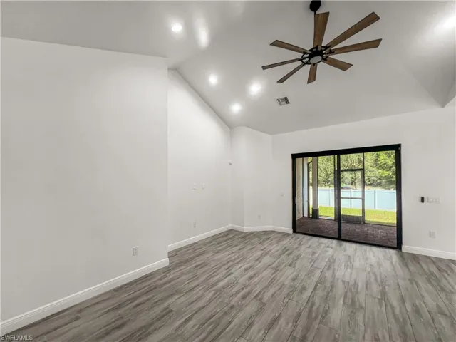 4306 3rd St Sw, Lehigh Acres, Florida 33976
