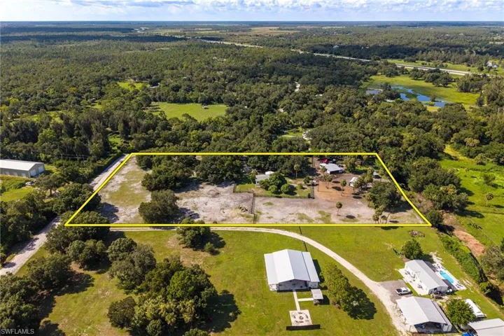 18690 Matt Rd, North Fort Myers, Florida 33917