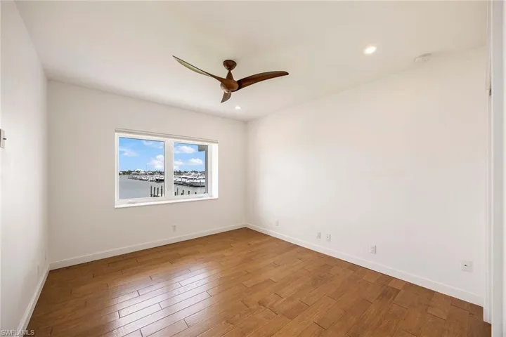 1325 7th St S 2b, Naples, Florida 34102