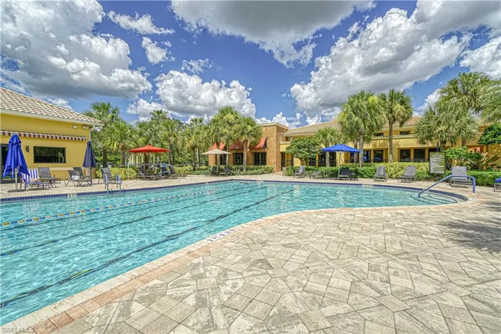 10730 Ravenna Way 305, Fort Myers, Florida 33913