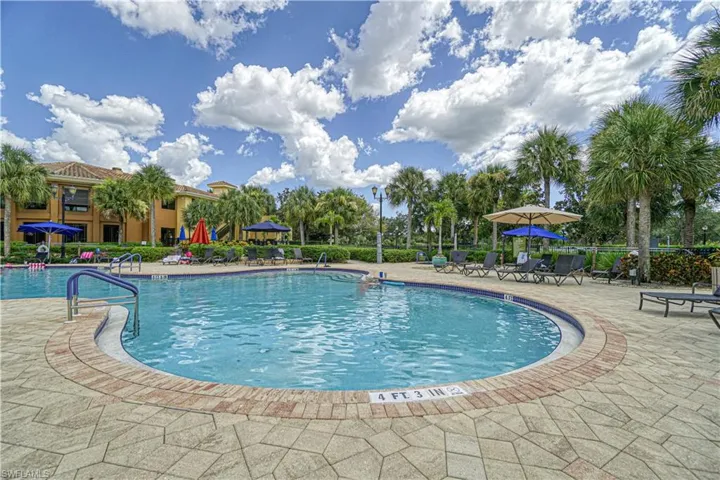 10730 Ravenna Way 305, Fort Myers, Florida 33913
