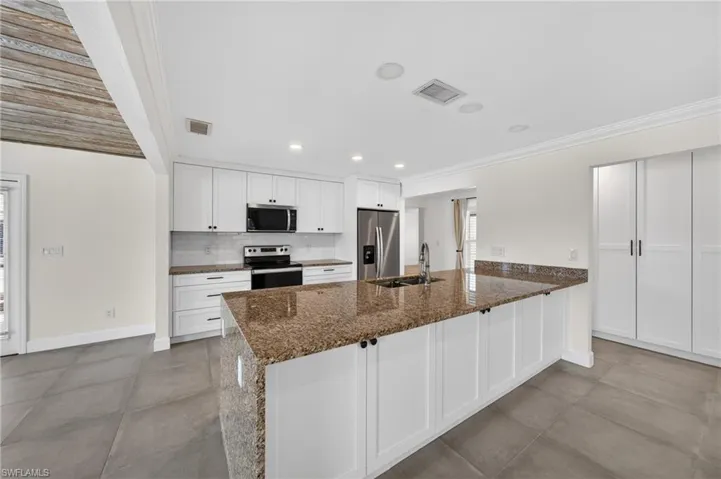 16924 Timberlakes Dr, Fort Myers, Florida 33908