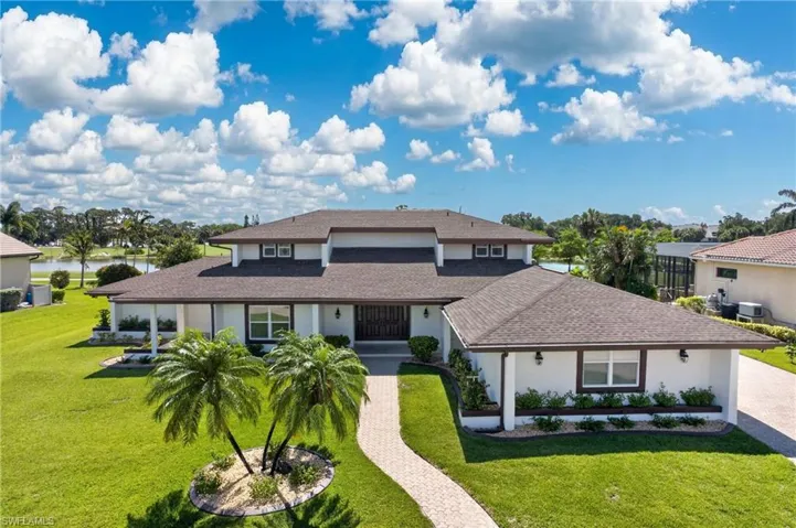 16924 Timberlakes Dr, Fort Myers, Florida 33908