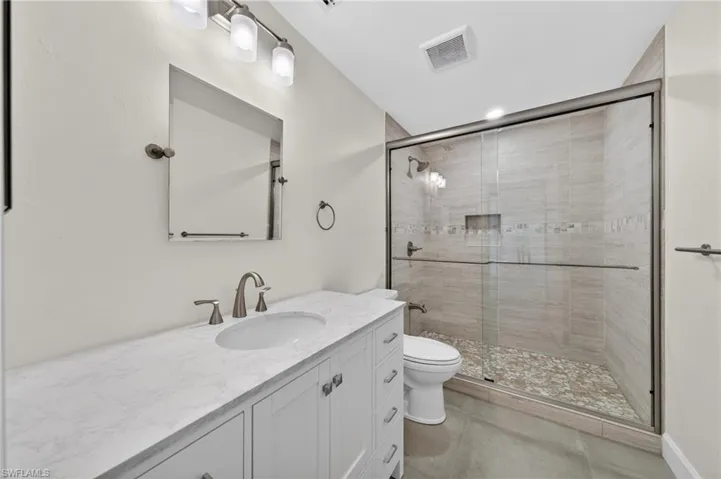 16924 Timberlakes Dr, Fort Myers, Florida 33908