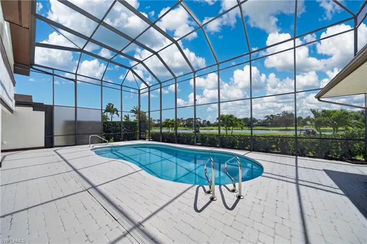 16924 Timberlakes Dr, Fort Myers, Florida 33908