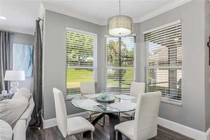 Breakfast nook