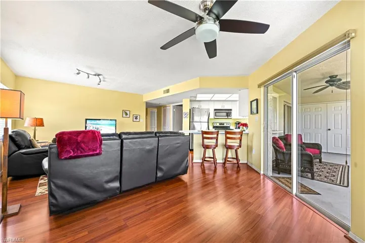 481  Quail Forest  BLVD, Naples, FL 34105