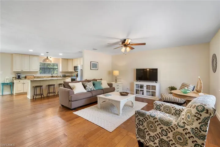 4390  15th SW AVE, Naples, FL 34116