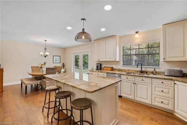 4390  15th SW AVE, Naples, FL 34116