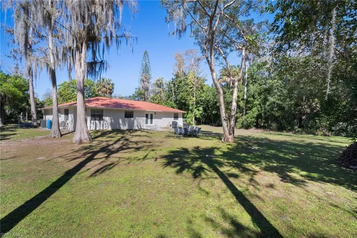 4390  15th SW AVE, Naples, FL 34116