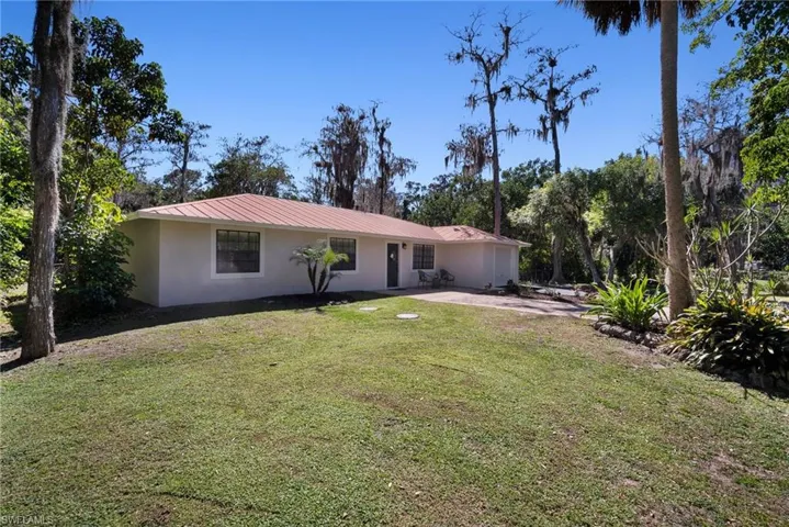 4390  15th SW AVE, Naples, FL 34116