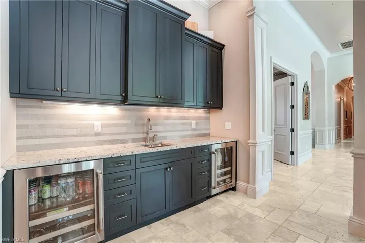 7562  Cordoba  CIR, Naples, FL 34109