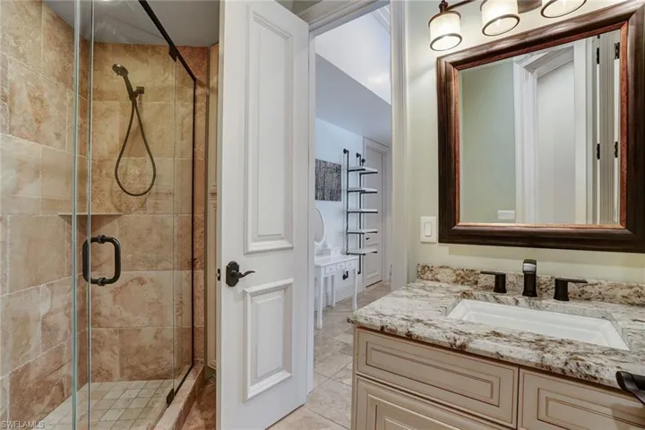 7562  Cordoba  CIR, Naples, FL 34109