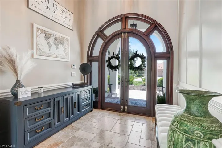 7562  Cordoba  CIR, Naples, FL 34109