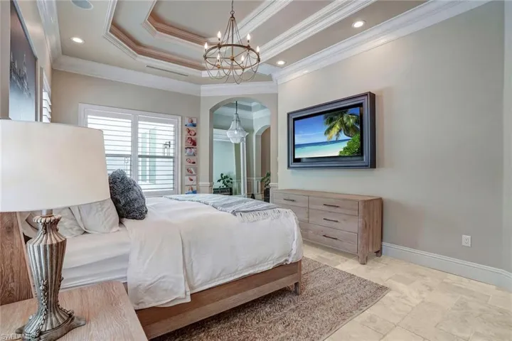 7562  Cordoba  CIR, Naples, FL 34109