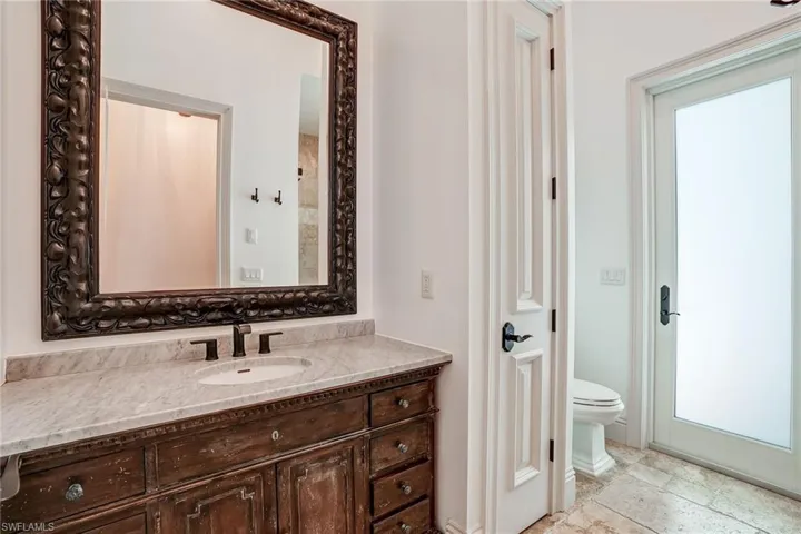 7562  Cordoba  CIR, Naples, FL 34109