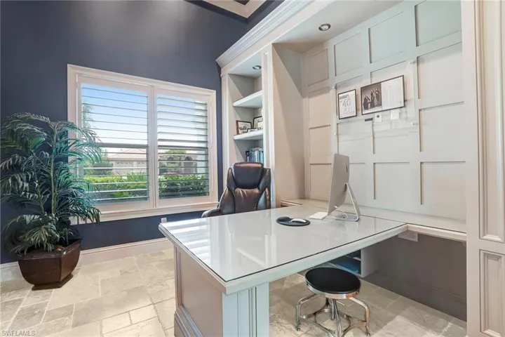 7562  Cordoba  CIR, Naples, FL 34109
