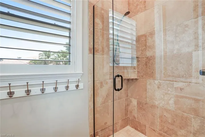 7562  Cordoba  CIR, Naples, FL 34109