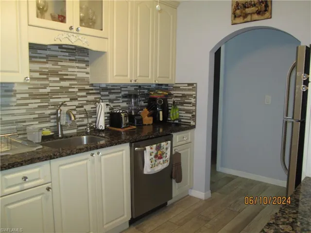 43  Desert Candle  CIR, Lehigh Acres, FL 33936