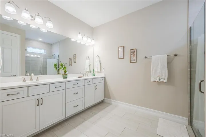 305  Spiaggio  CT, Naples, FL 34114