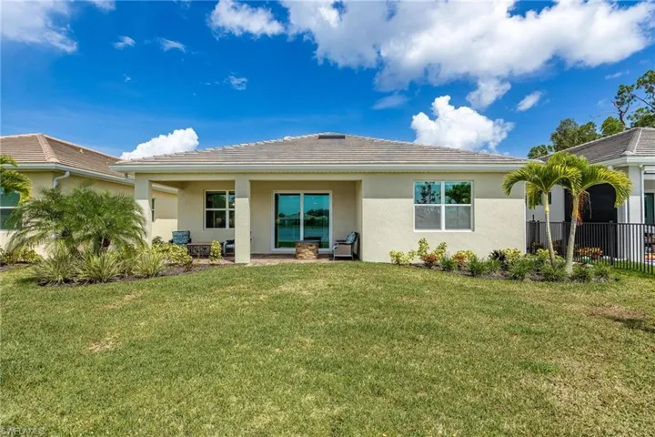 305  Spiaggio  CT, Naples, FL 34114