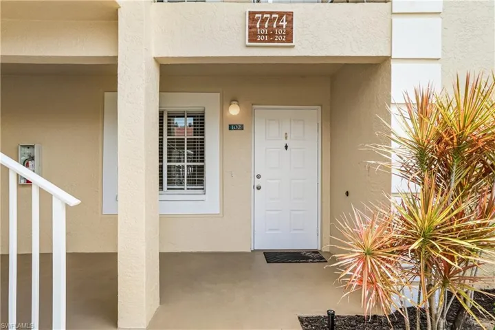 7774 Jewel Ln 102, Naples, Florida 34109