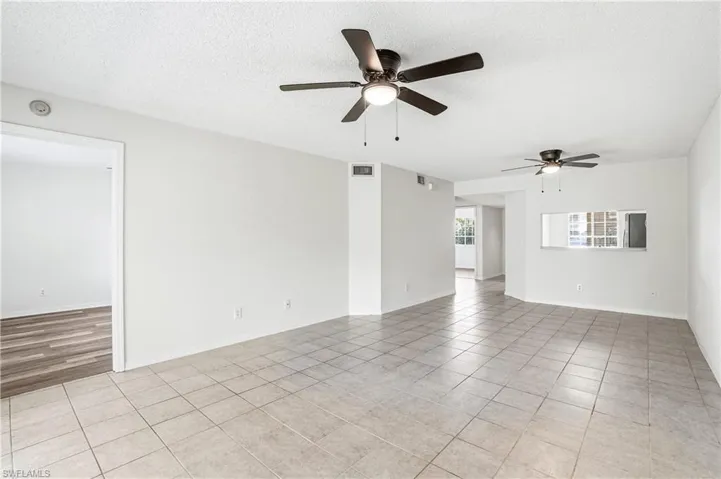 7774 Jewel Ln 102, Naples, Florida 34109