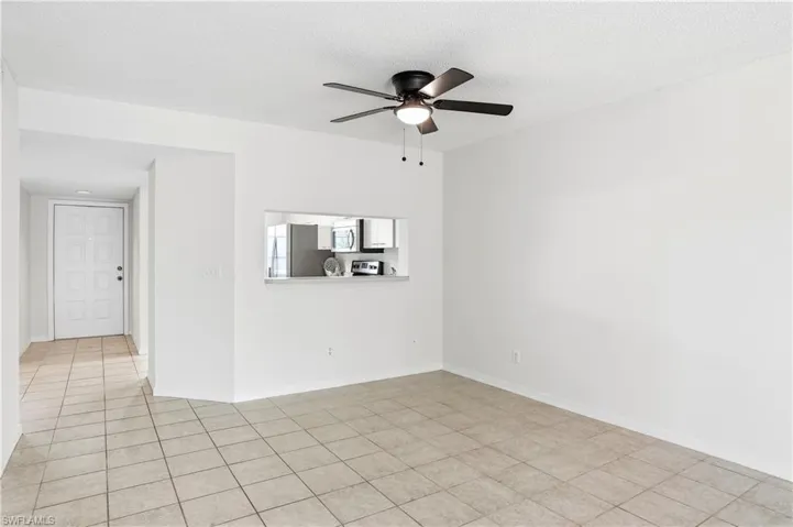 7774 Jewel Ln 102, Naples, Florida 34109