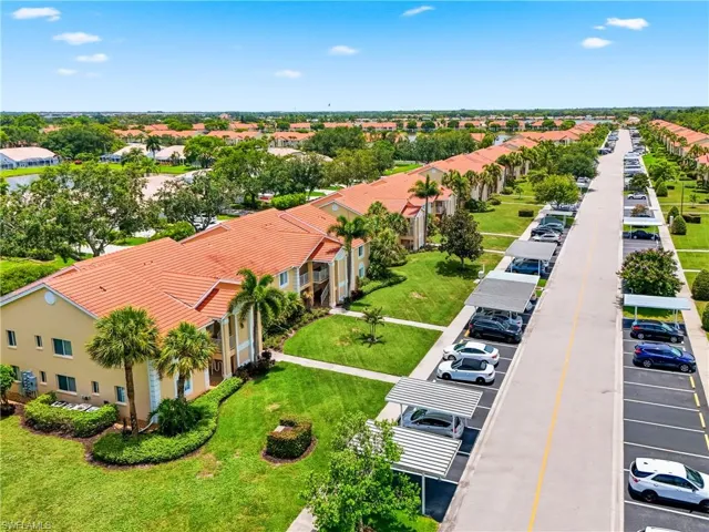 7774 Jewel Ln 102, Naples, Florida 34109