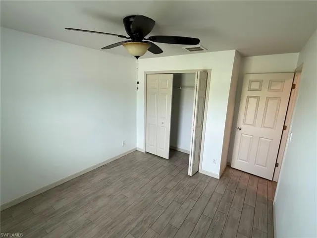 3827 Sw 9th Ave, Cape Coral, Florida 33914