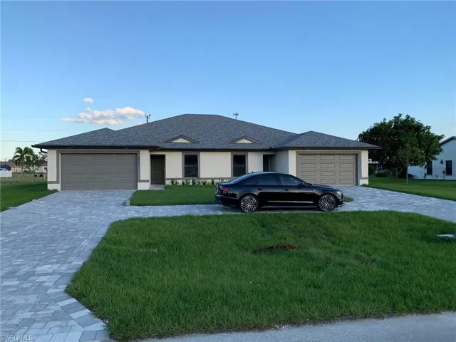 3827 Sw 9th Ave, Cape Coral, Florida 33914