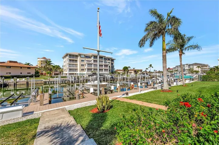 920 Collier Ct C4, Marco Island, Florida 34145