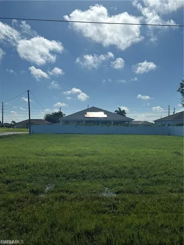 315 NW 25th  AVE, Cape Coral, FL 33993