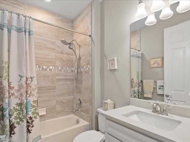 2nd Bathroom