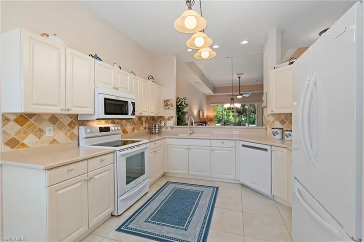 8100 Sanctuary Dr # 02, Naples, Florida 34104