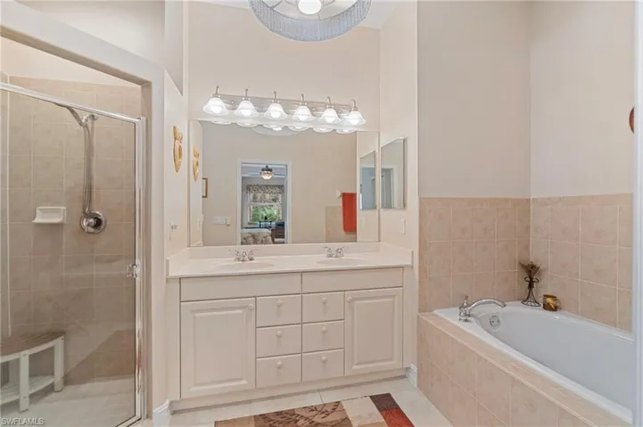 8100 Sanctuary Dr # 02, Naples, Florida 34104