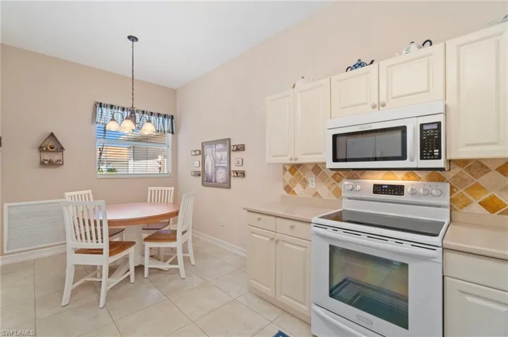 8100 Sanctuary Dr # 02, Naples, Florida 34104