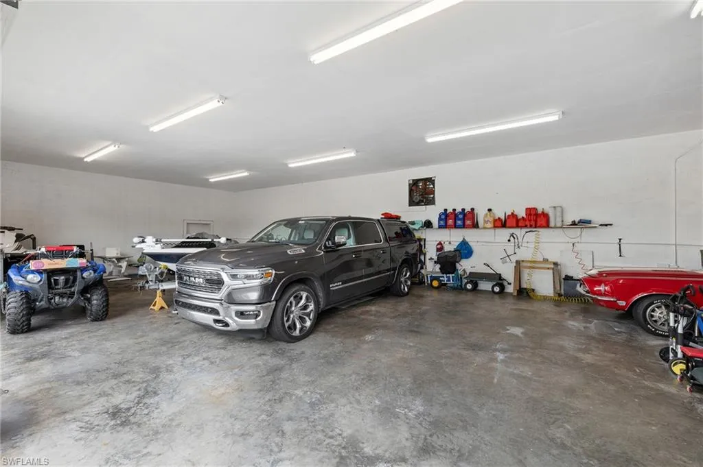 6261 Greenbriar Farms RD, Fort Myers, FL 33905,225063474