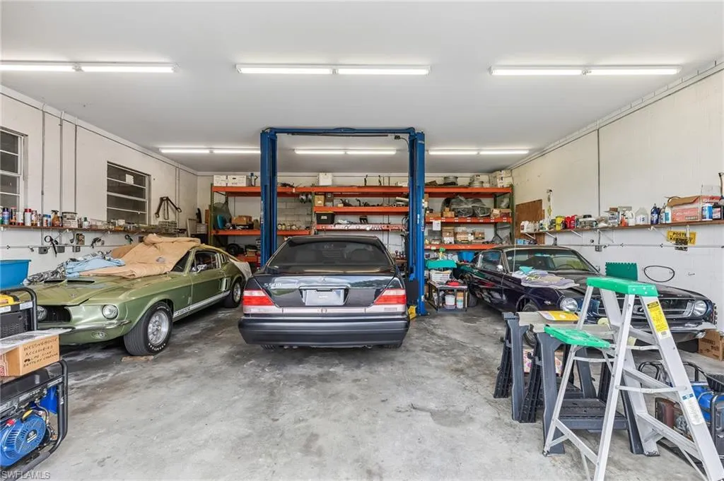 6261 Greenbriar Farms RD, Fort Myers, FL 33905,225063474