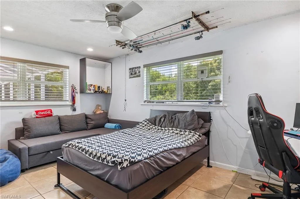 6261 Greenbriar Farms RD, Fort Myers, FL 33905,225063474