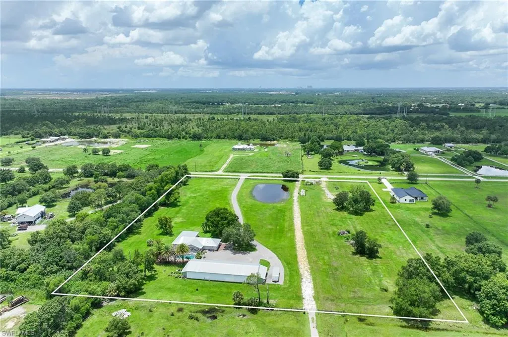 6261 Greenbriar Farms RD, Fort Myers, FL 33905,225063474