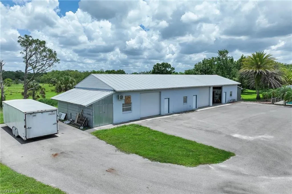 6261 Greenbriar Farms RD, Fort Myers, FL 33905,225063474