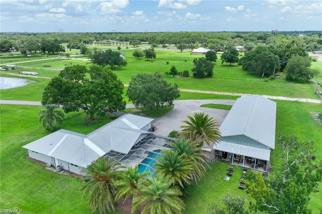 6261 Greenbriar Farms RD, Fort Myers, FL 33905,225063474
